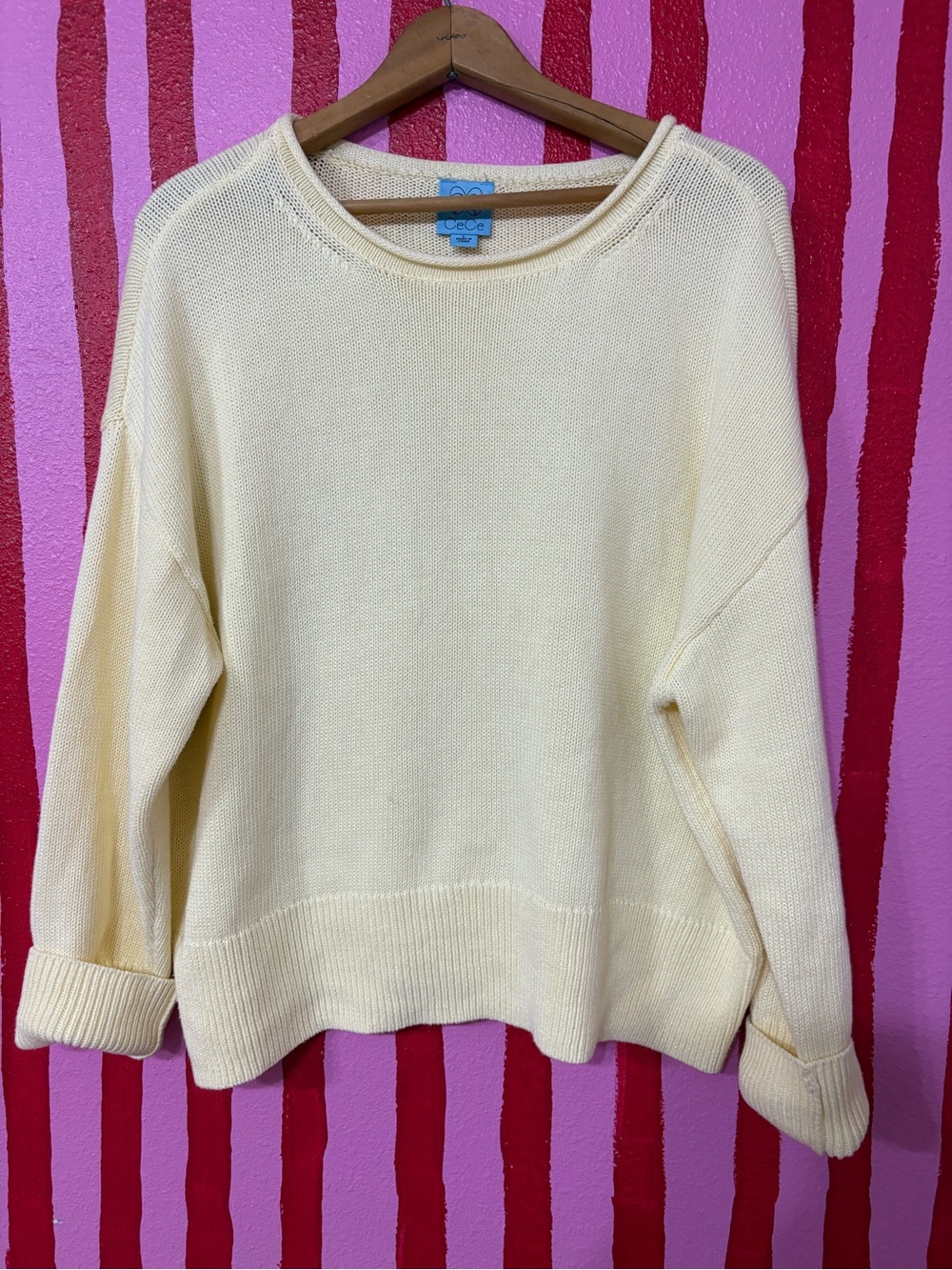 CeCe Lightweight Crewneck Sweater in Pale Yellow